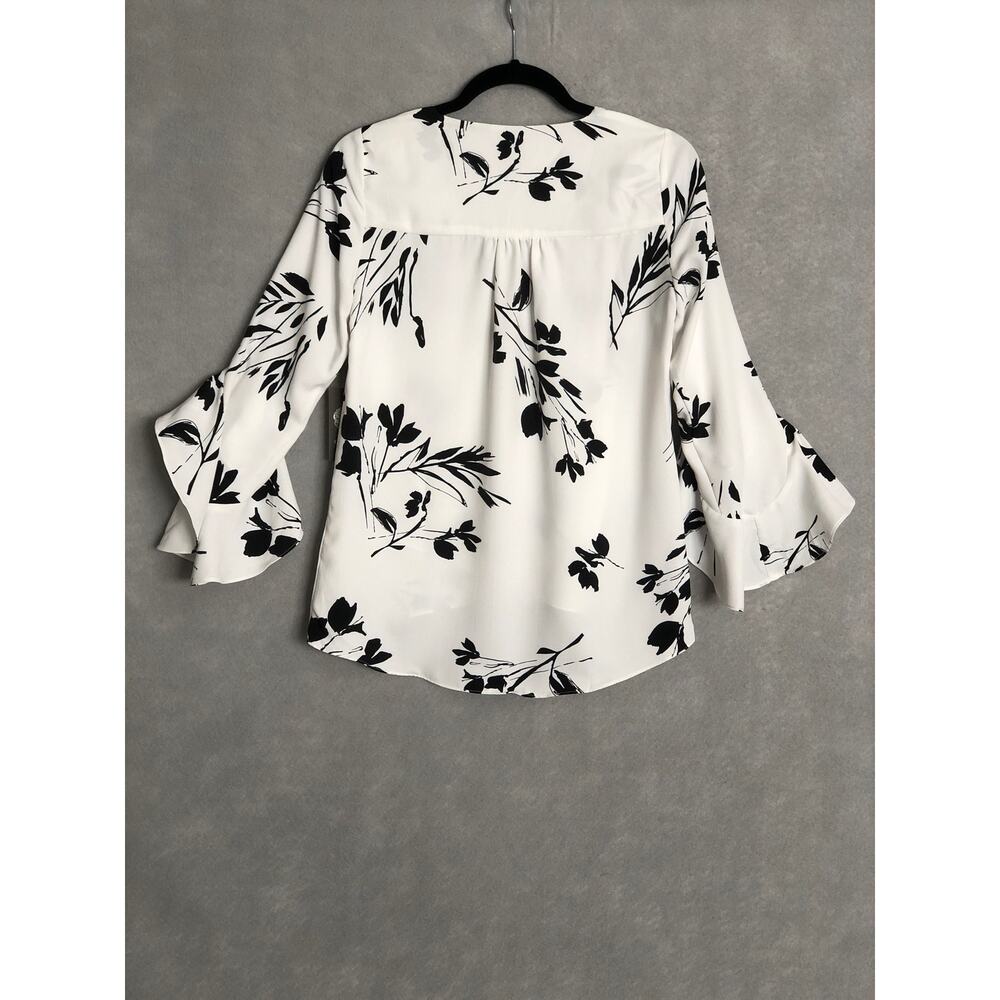 Vince Camuto Flounce Sleeve Top V-Neck Women's Size XXS NEW - Picture 6 of 7